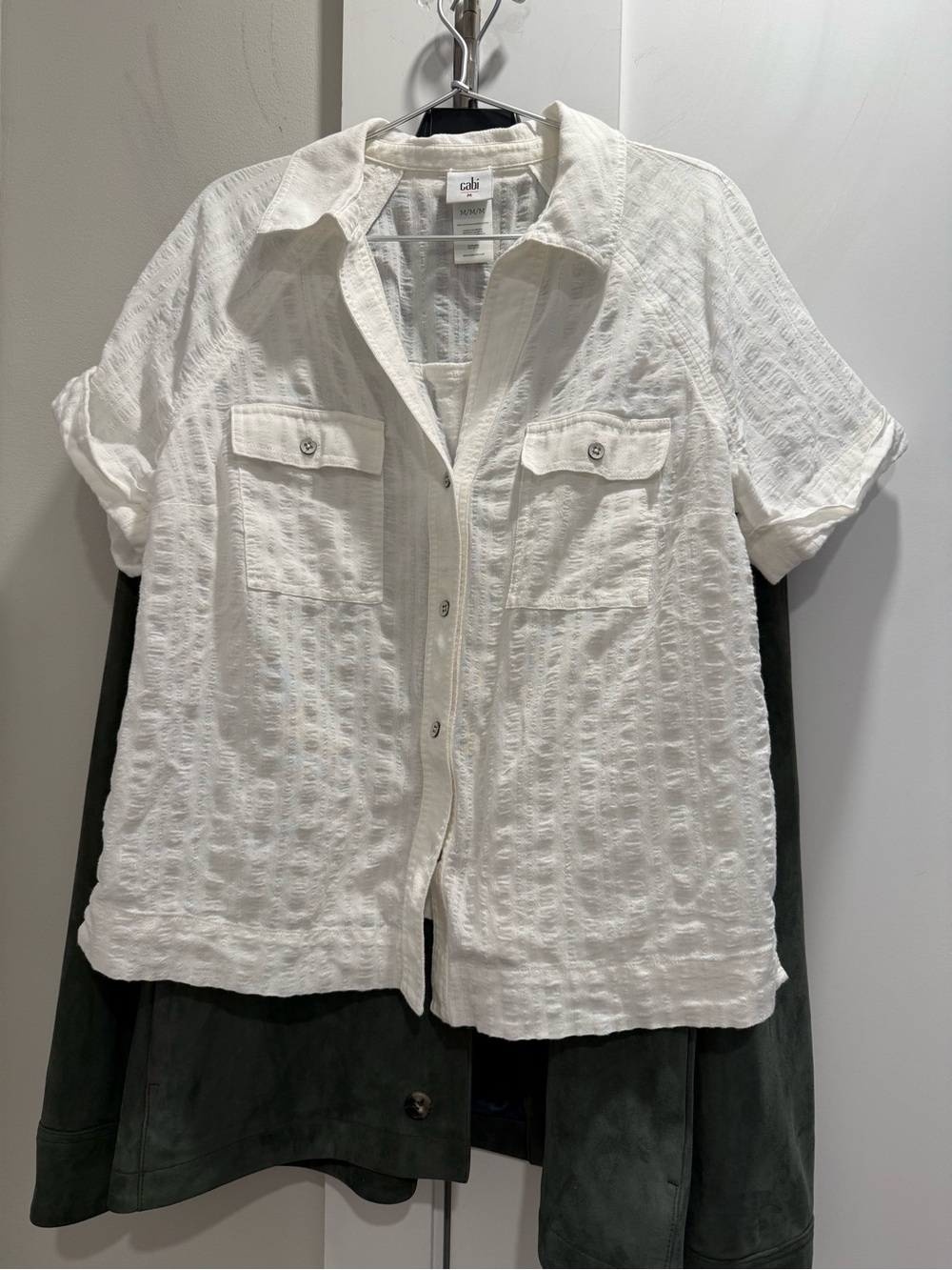 Cabi Leisure Top #6382 White Short Sleeve 100% Cotton,Travel,  Vacation, Beachy
